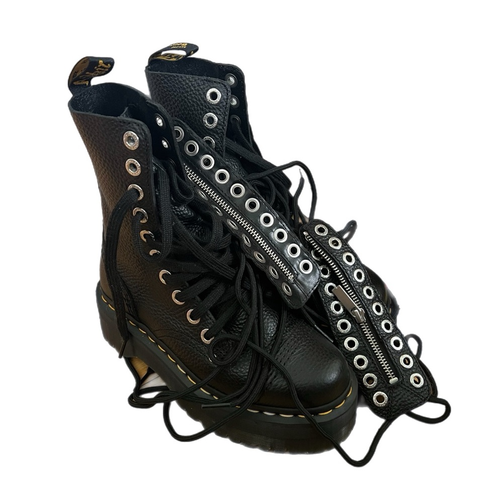 Dr. Martens Sinclair Hi Twist